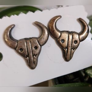 Bull Earrings Silver tone